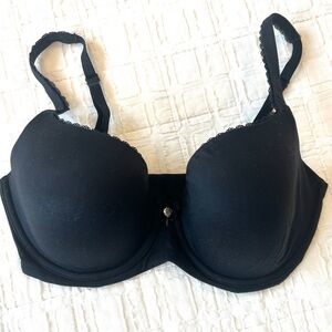 Victoria's Secret Body by Victoria Lined Demi Black Bra LIKE NEW